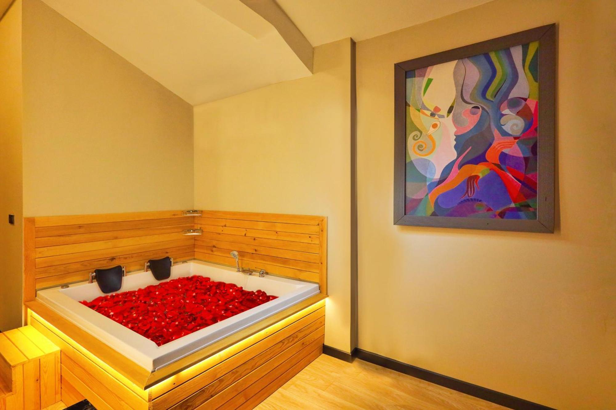1314 Suite Hotel Istanbul Arnavutkoy Esterno foto